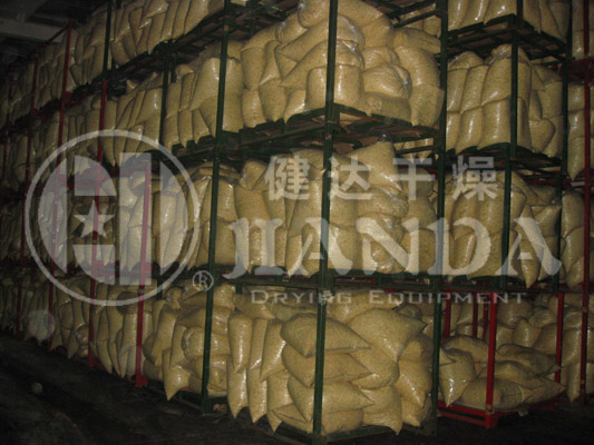 DWC系列脱水蔬菜带式干燥机